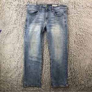 TK Axel Jeans Mens Size 34 Slim Boot Whiskered Lighter Wash Embroidered